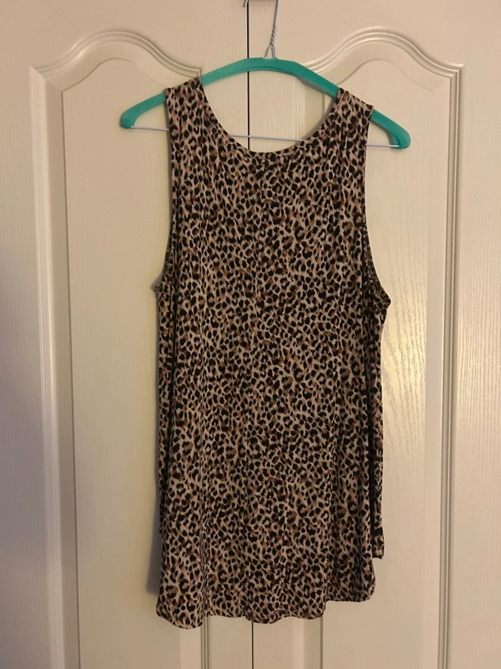 Old Navy Leopard Print Tank - Tan/Black/Brown - Picture 3 of 4